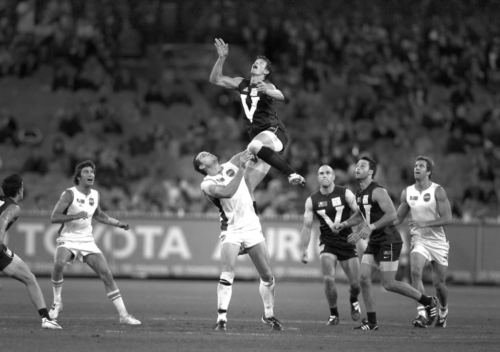 Troy Simmonds during his AFL career – foundation for elite performance coaching – Elite Athletic Program